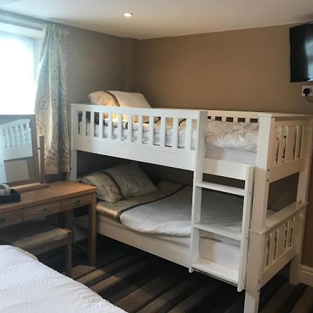 Rokeby Inn Newsham  Exteriör bild